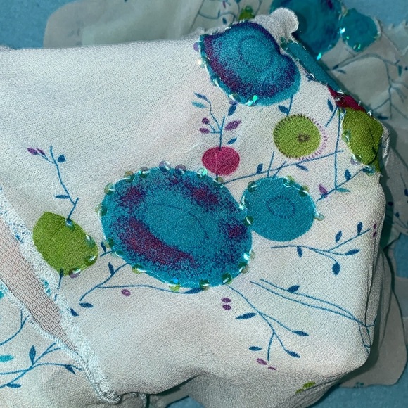 MISOMISO silk tiered sequence beaded tank top flowy floral scalloped NEW size L - Picture 4 of 10